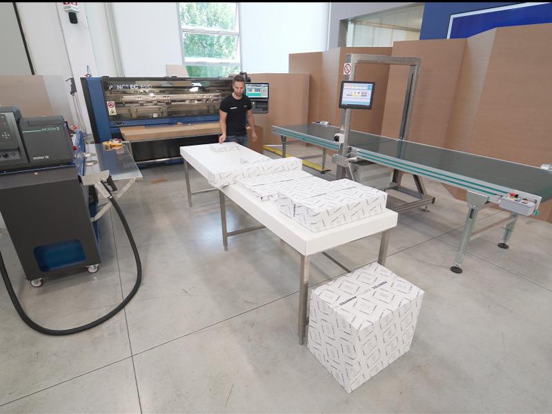 Packaging area with 3EVOSCAN measuring station